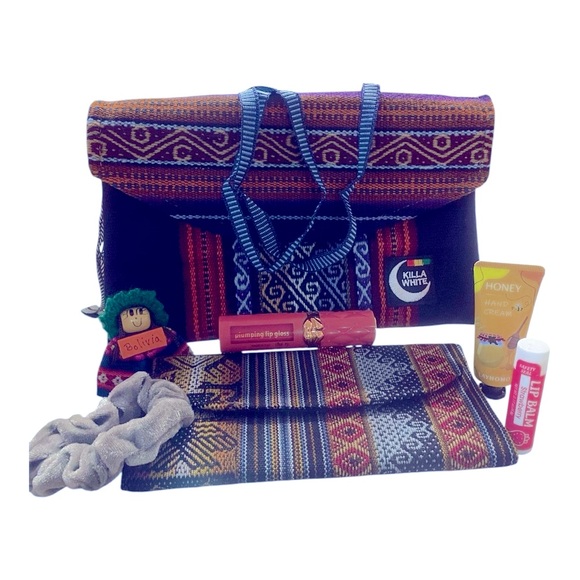 Stuffed Clutch Bag and Matching Wallet - Picture 6 of 14